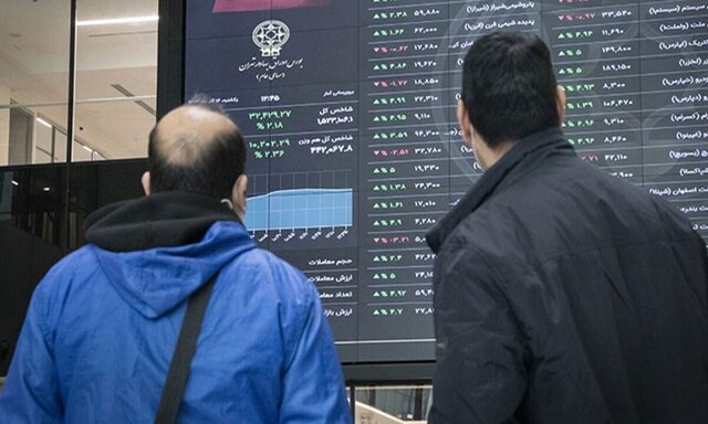 کارشناس بازار سرمایه: بورس همچنان ارزنده است اما توافق فعلی «پایدار» نیست/ ریسک‌های سیاسی و بلاتکلیفی، سایه‌انداخته بر بازار